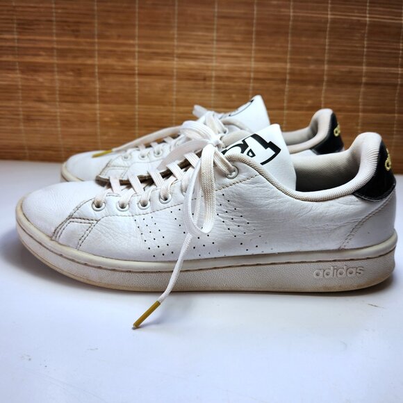 Pokemon Sneakers Adidas Advantage Mens Size 9.5White Leather Trainers FW6670 - Picture 8 of 11